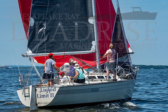 DEADRISE MARINE PHOTO-BYCA RACE TO BALTIMORE-4780