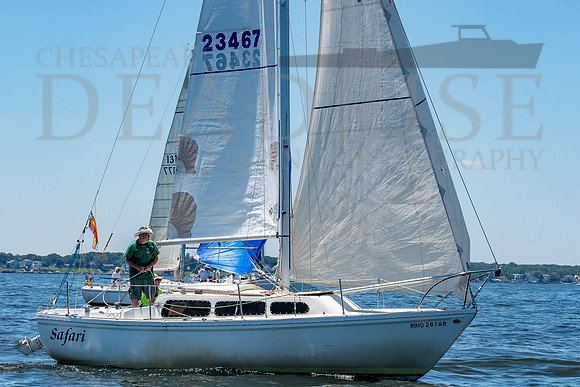 DEADRISE MARINE PHOTO-BYCA RACE TO BALTIMORE-4637