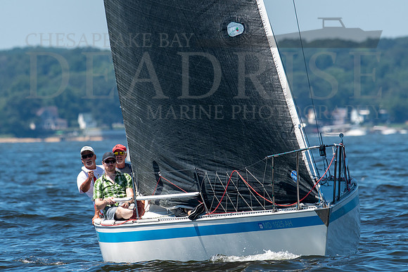 DEADRISE MARINE PHOTO-BYCA RACE TO BALTIMORE-3758