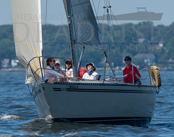 DEADRISE MARINE PHOTO-BYCA RACE TO BALTIMORE-3774