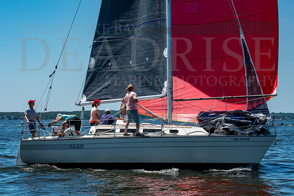 DEADRISE MARINE PHOTO-BYCA RACE TO BALTIMORE-4777