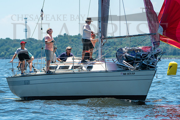 DEADRISE MARINE PHOTO-BYCA RACE TO BALTIMORE-4769