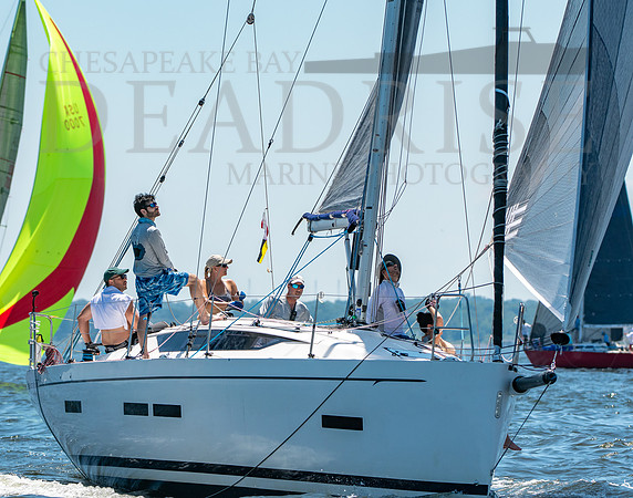DEADRISE MARINE PHOTO-BYCA RACE TO BALTIMORE-4990